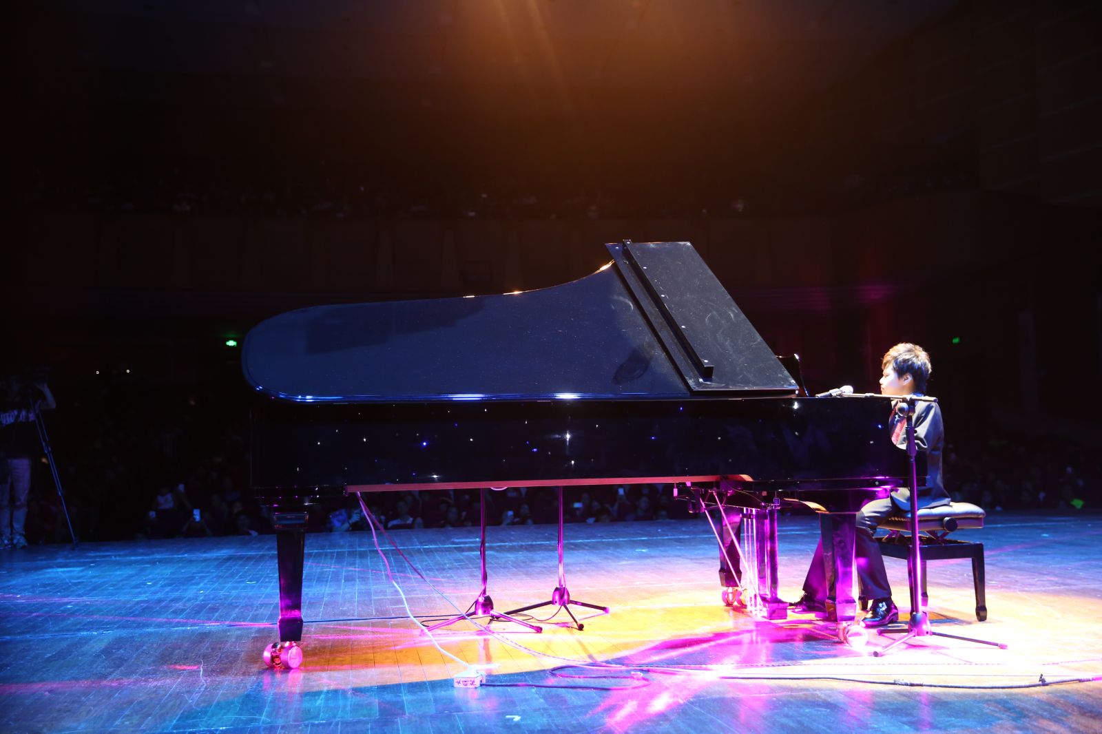 &ldquo;卡羅德鋼琴&rdquo;之夜--游松澤鋼琴音樂(lè)會(huì) - xvqiuzhi521 - 彈琴吧